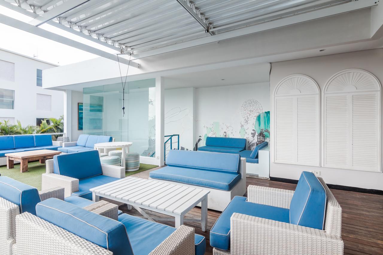 Zen Rooms Kuta Beach Poppies Lane Exterior foto