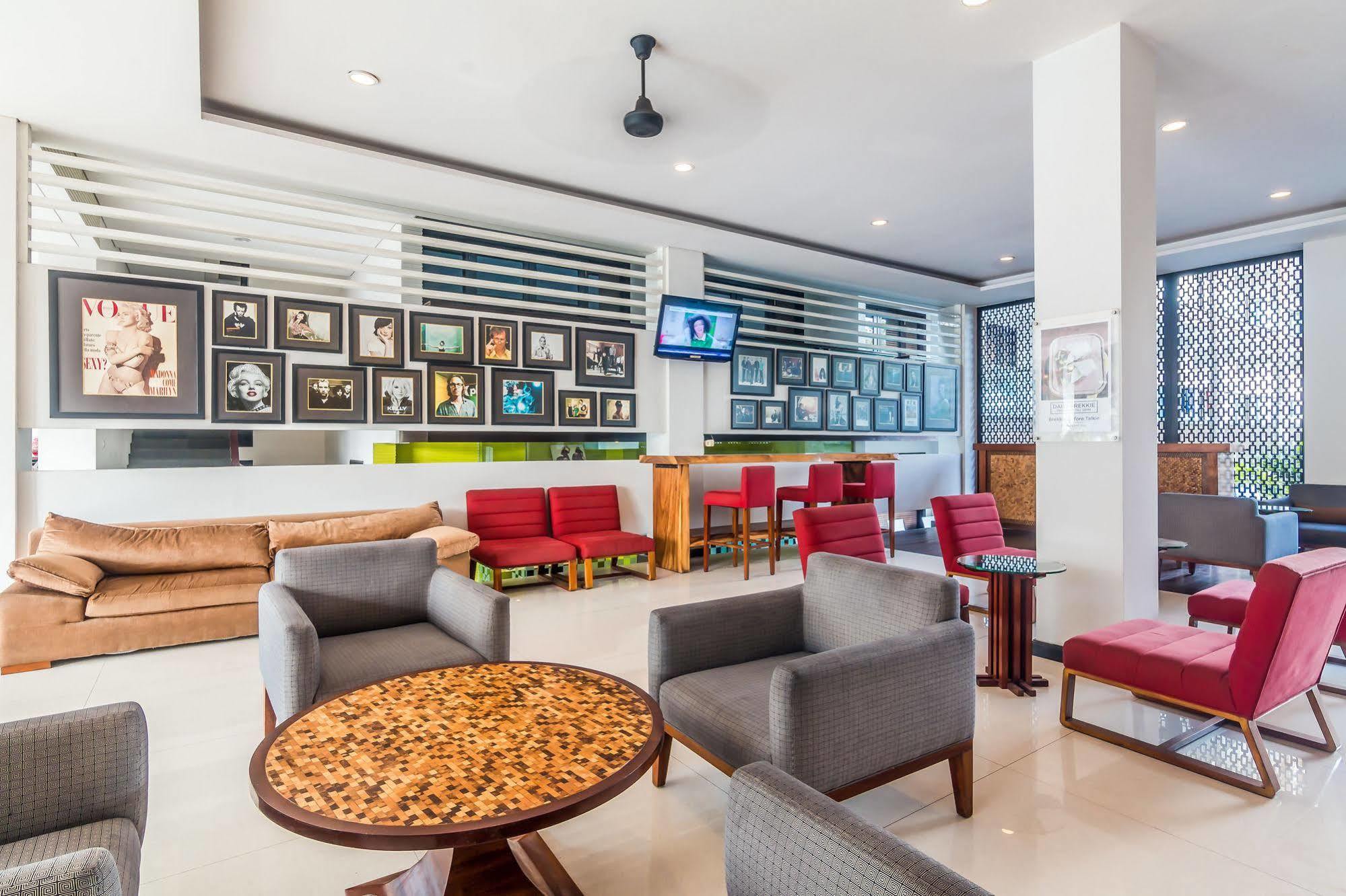 Zen Rooms Kuta Beach Poppies Lane Exterior foto